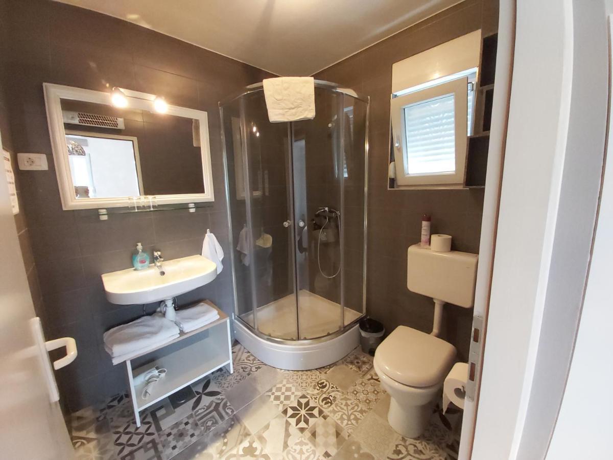Sobe Dragic Otel Zadar Oda fotoğraf